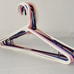 10 Hangers